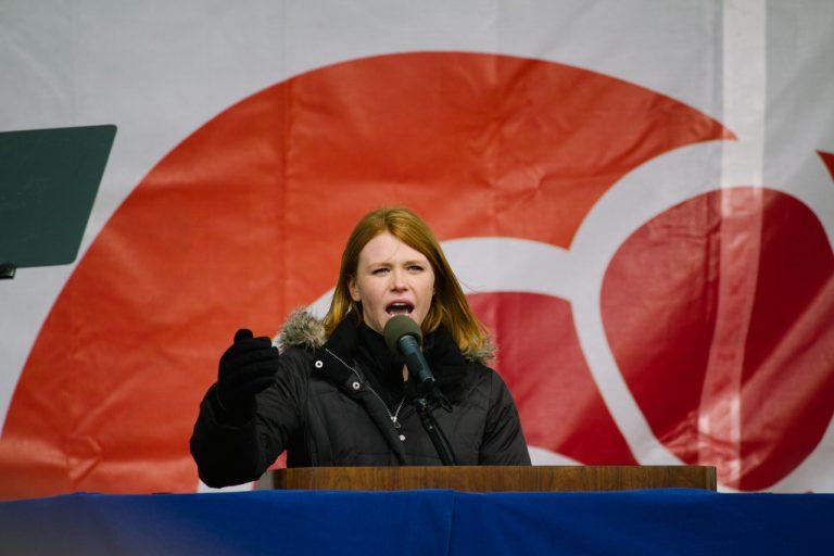 Katrina Gallic 2018 UMary Graduate Speaks at Pre-March Rally before joining her University of Mary classmates to lead 2017 March For Life